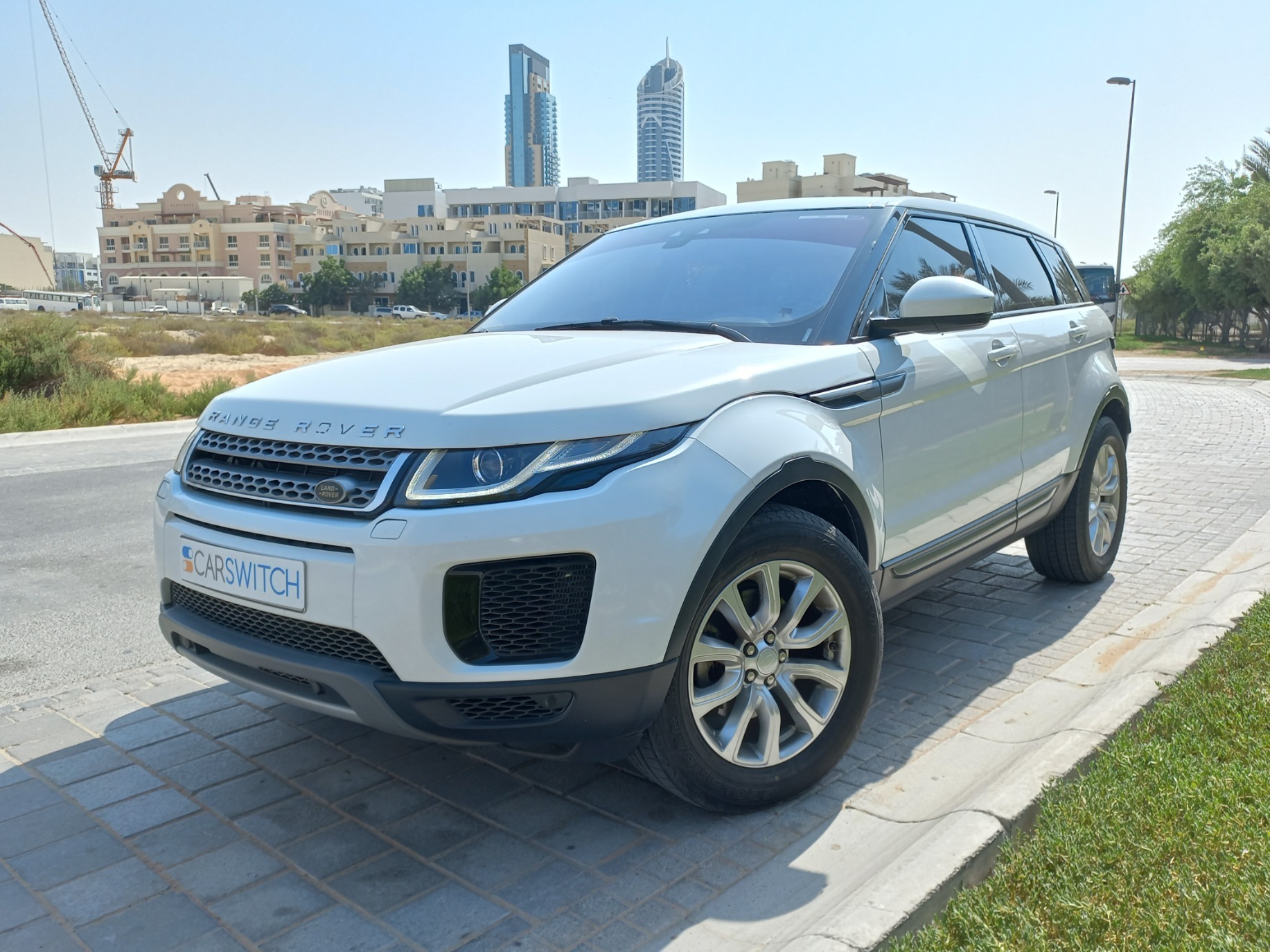 Range rover in uae